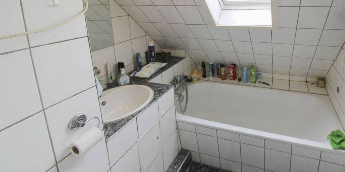 Etagenwohnung Essen Bergerhausen - 2 Zimmer, 56 m&sup2;, 120.000&euro; | Angebot:26543759