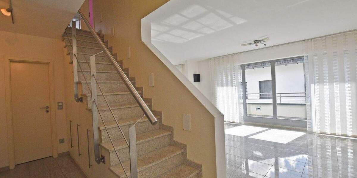 Etagenwohnung Essen Bredeney - 4 Zimmer, 154 m&sup2;, 750.000&euro; | Angebot:25696393