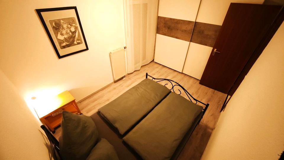 Erdgeschoßwohnung Essen Stadtbezirk VI - 2 Zimmer, 48 m&sup2;, 550&euro; | Angebot:25968687