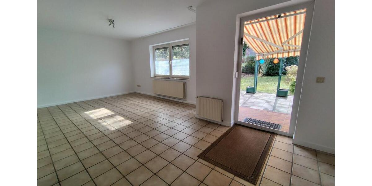 Erdgeschoßwohnung Dortmund Brackel - 2 Zimmer, 62 m&sup2;, 744&euro; | Angebot:25658367
