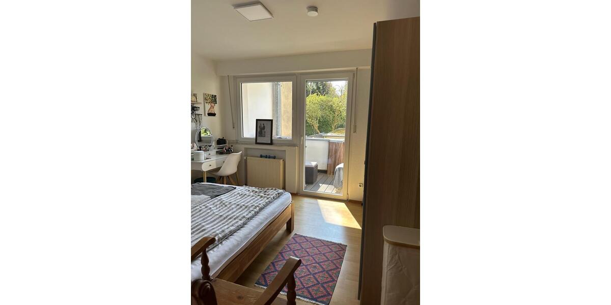 Hochparterre Essen Stadtbezirk II - 3 Zimmer, 72 m&sup2;, 630&euro; | Angebot:25853042