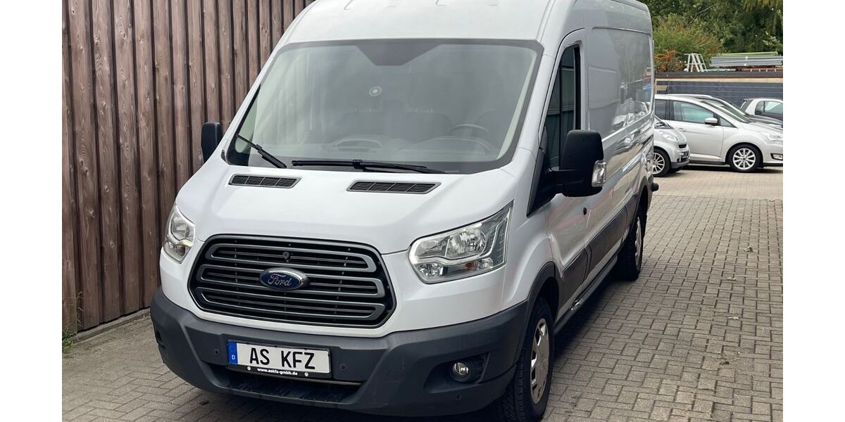 Ford Transit 131.802 km 14.490 &euro; Castrop-Rauxel 44579