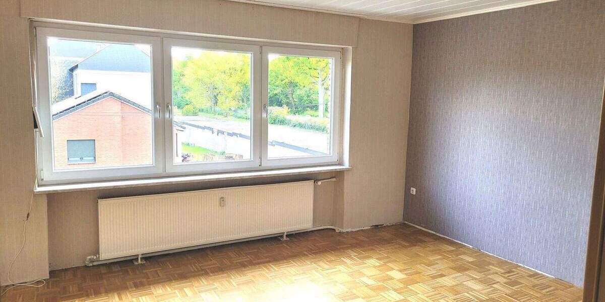 Mehrfamilienhaus, Wohnhaus Dorsten Holsterhausen - 8 Zimmer, 223 m&sup2;, 350.000&euro; | Angebot:25772306