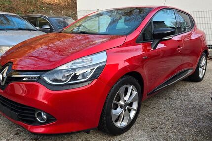 Renault Clio 136.000 km 6.300 &euro; Essen 45144