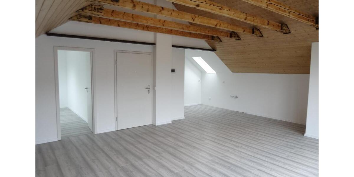 Dachgeschoßwohnung Bottrop - 2 Zimmer, 60 m&sup2;, 550&euro; | Angebot:26629583