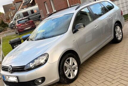 VW Golf 127.600 km 6.700 &euro; Recklinghausen 45661