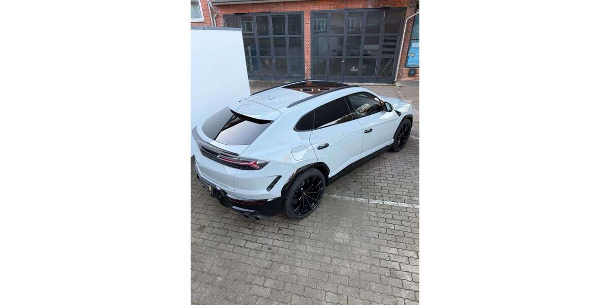 Lamborghini Urus 1.900 km 339.031 &euro; Dortmund 44141