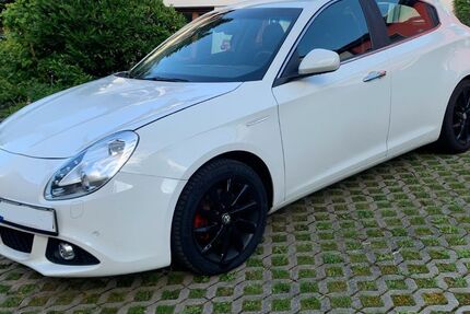 Alfa Romeo Giulietta 91.505 km 9.900 &euro; Sprockhövel 45549
