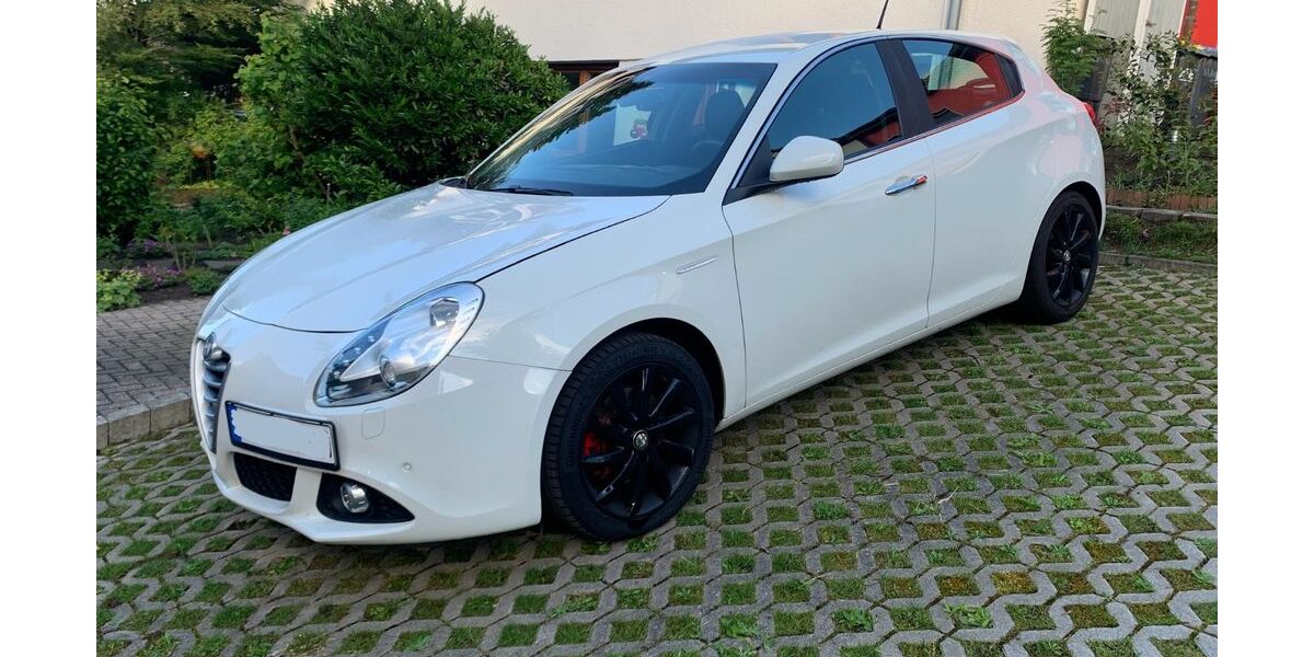 Alfa Romeo Giulietta 91.505 km 9.900 &euro; Sprockhövel 45549
