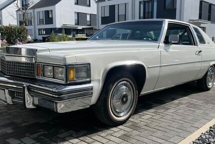 Cadillac Deville 101.350 km 16.700 &euro; Wuppertal 42329
