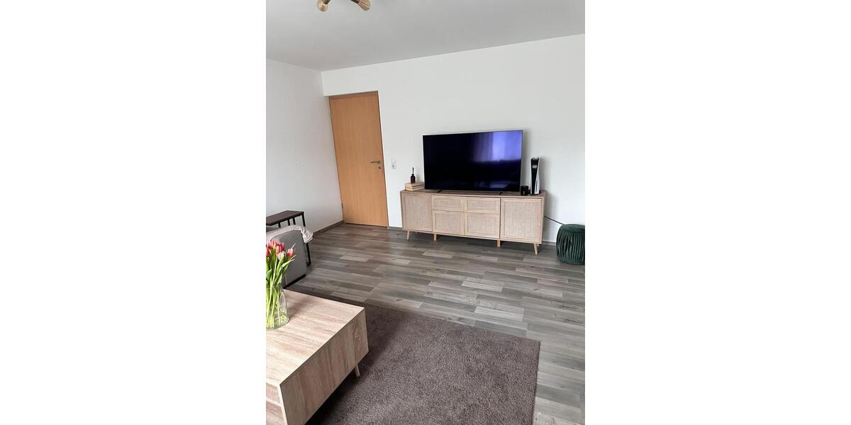 Dachgeschoßwohnung Gelsenkirchen Gelsenkirchen-Mitte - 3 Zimmer, 90 m&sup2;, 700&euro; | Angebot:24826571