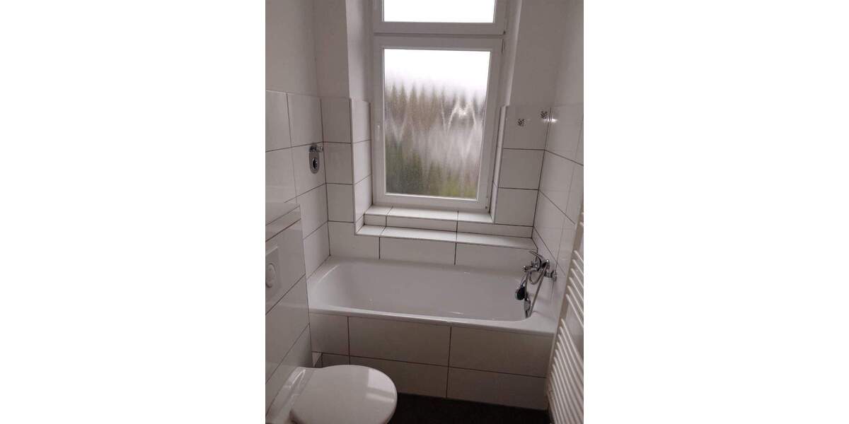 Etagenwohnung Gelsenkirchen Rotthausen - 2 Zimmer, 49 m&sup2;, 330&euro; | Angebot:25700201