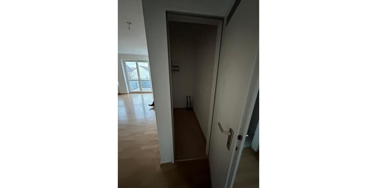 Dachgeschoßwohnung Gelsenkirchen Erle - 2.5 Zimmer, 60 m&sup2;, 322&euro; | Angebot:25175249