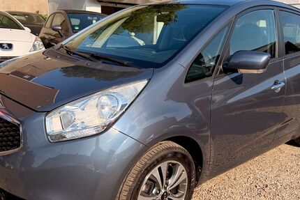 Kia Venga 95.220 km 8.499 &euro; Gelsenkirchen 45888