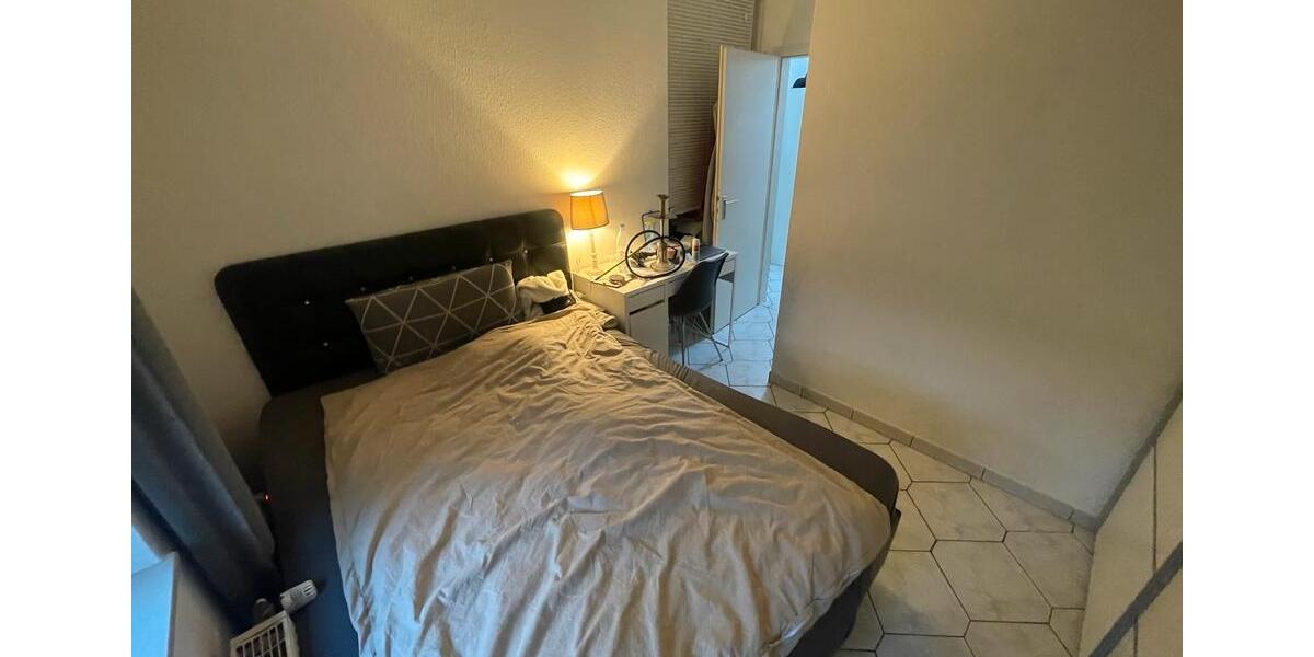Etagenwohnung Gelsenkirchen - 3.5 Zimmer, 77 m&sup2;, 180.000&euro; | Angebot:27096124