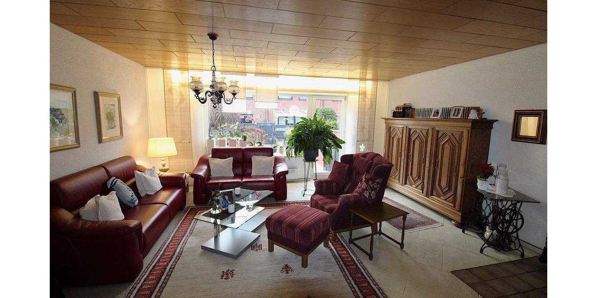 Reihenmittelhaus Gladbeck Zweckel - 6 Zimmer, 150 m&sup2;, 385.000&euro; | Angebot:25683226