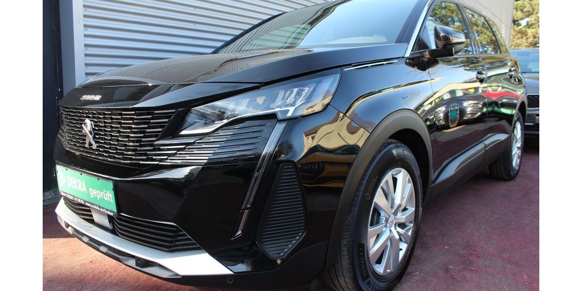 Peugeot 5008 45.566 km 21.982 &euro; Essen 45326