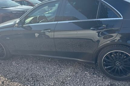 Mercedes-Benz E 350 187.000 km 12.500 &euro; Mülheim an der Ruhr 45476