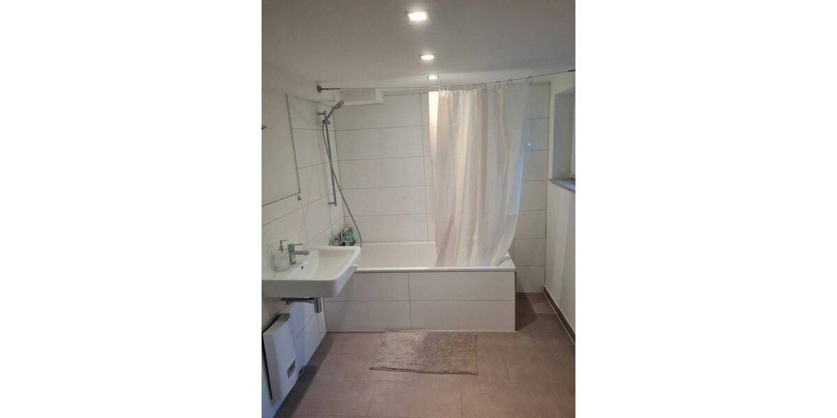 Etagenwohnung Bochum Wiemelhausen - 1 Zimmer, 31 m&sup2;, 465&euro; | Angebot:26820892