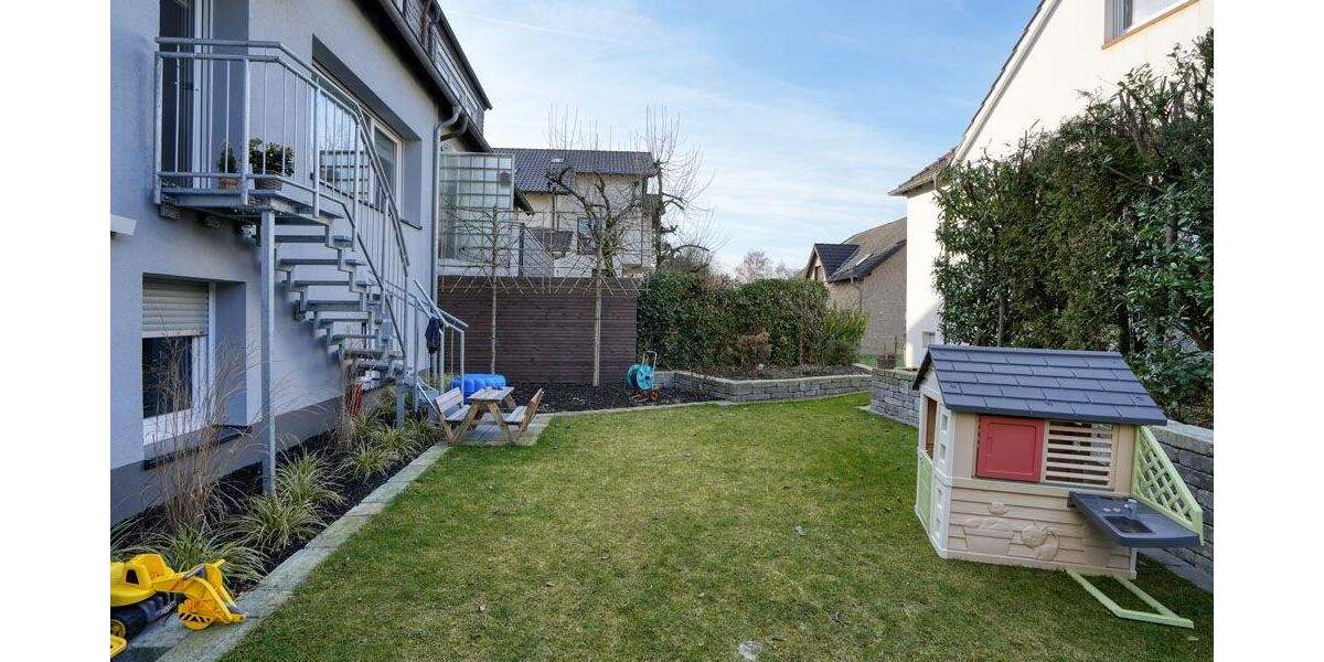 Doppelhaushälfte Bochum Stiepel - 7 Zimmer, 234 m&sup2;, 850.000&euro; | Angebot:25687051
