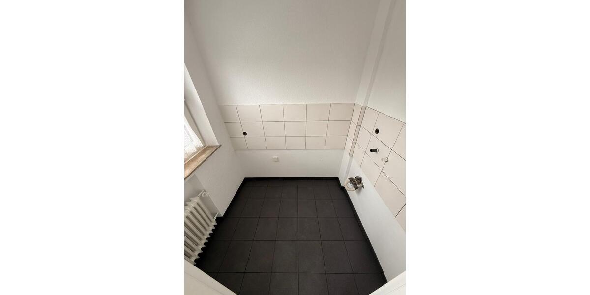 Etagenwohnung Wuppertal Gemarkung Nächstebreck - 1 Zimmer, 35 m&sup2;, 310&euro; | Angebot:25824144