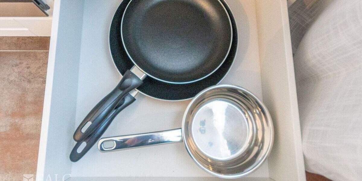 Zimmer Essen Stadtkern - 2 Zimmer, 70 m&sup2;, 1.500&euro; | Angebot:25698262