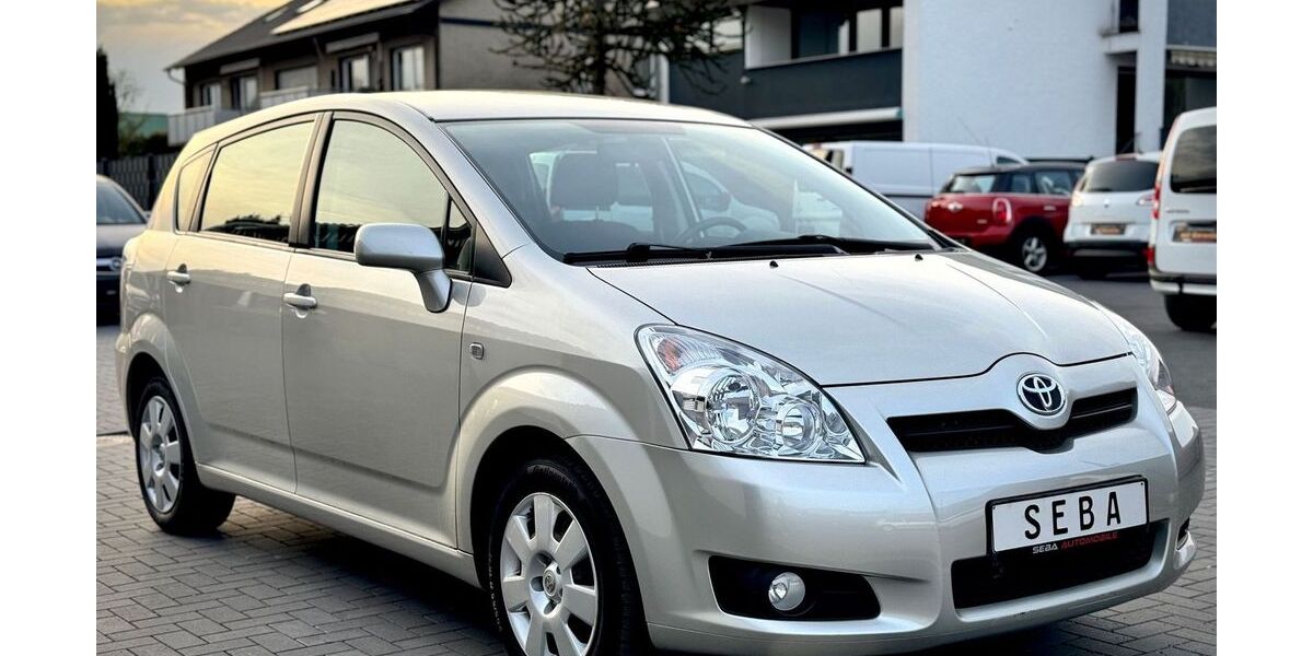 Toyota Corolla Verso 119.800 km 6.499 &euro; Marl 45772
