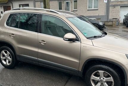 VW Tiguan 88.000 km 14.900 &euro; Dortmund 44265