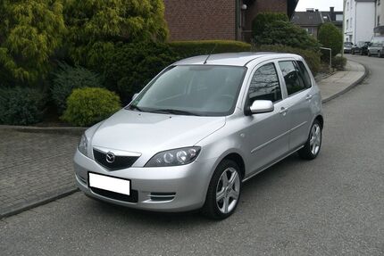 Mazda 2 112.530 km 3.150 &euro; Essen 45279