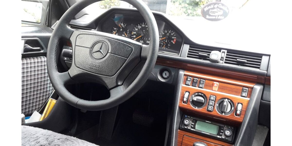 Mercedes-Benz E 220 316.000 km 8.500 &euro; Gelsenkirchen 45892