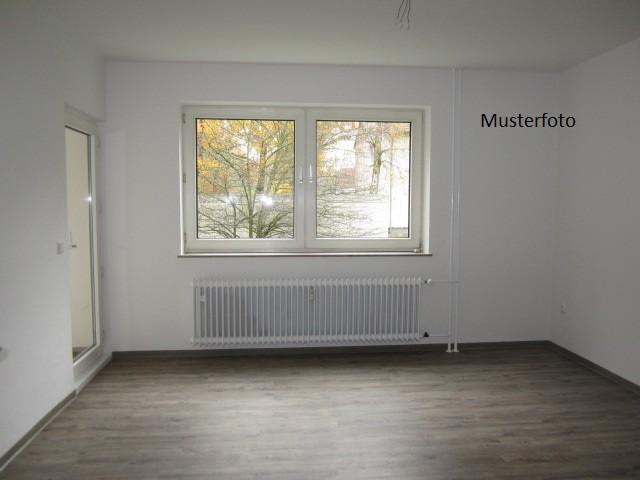 Etagenwohnung Herne Altenhöfen - 3 Zimmer, 67 m&sup2;, 614&euro; | Angebot:25881180