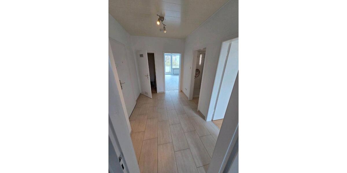 Etagenwohnung Wuppertal - 3 Zimmer, 66 m&sup2;, 699&euro; | Angebot:26026052