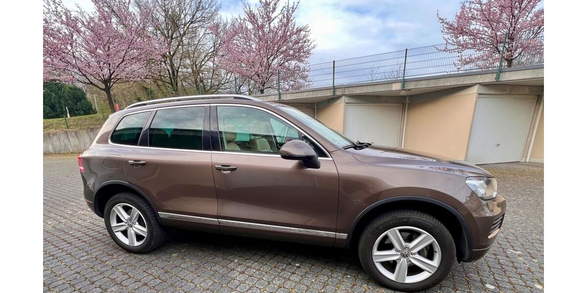 VW Touareg 242.000 km 12.650 &euro; Essen 45149