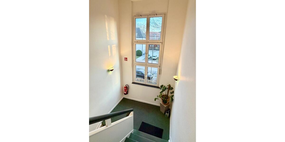 Etagenwohnung Bochum Wiemelhausen - 2 Zimmer, 66 m&sup2;, 890&euro; | Angebot:25343390