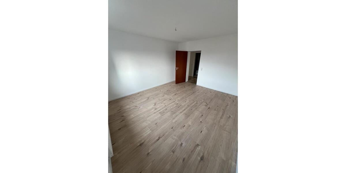 Etagenwohnung Dortmund Hörde - 3 Zimmer, 89 m&sup2;, 1.000&euro; | Angebot:25925599