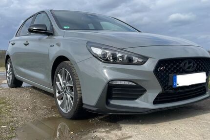 Hyundai i30 39.000 km 15.900 &euro; Dortmund 44267