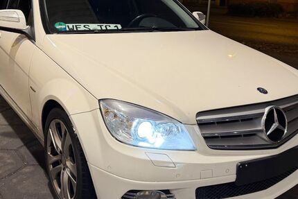 Mercedes-Benz C 220 235.000 km 2.590 &euro; Oberhausen (Sterkrade) 46149