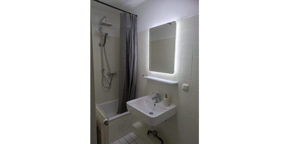 Etagenwohnung Oberhausen - 1 Zimmer, 46 m&sup2;, 660&euro; | Angebot:25139534