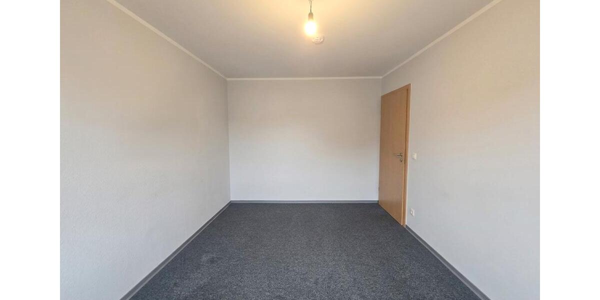 Etagenwohnung Oberhausen - 4 Zimmer, 80 m&sup2;, 136.000&euro; | Angebot:26483354