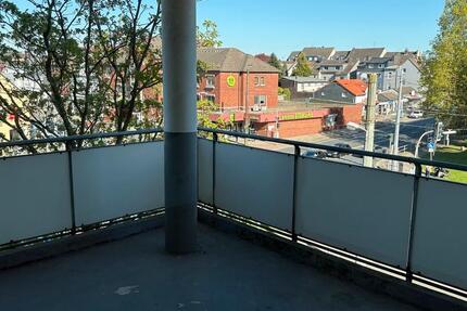Wohnung Bochum Höntrop - 3 Zimmer, 81 m&sup2;, 948&euro; | Angebot:26362657