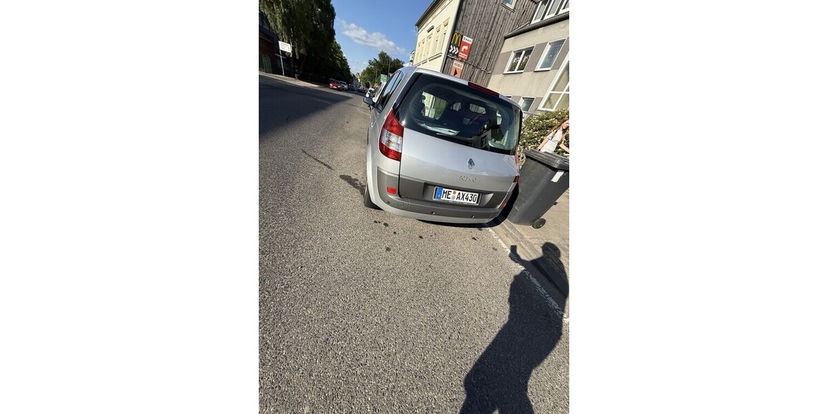 Renault Scenic 115.000 km 3.499 &euro; Heiligenhaus 42579