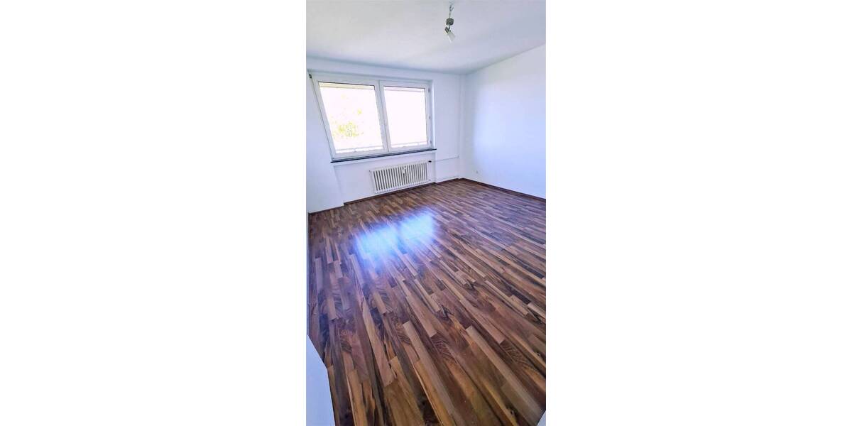 Etagenwohnung Gelsenkirchen Beckhausen - 3 Zimmer, 75 m&sup2;, 420&euro; | Angebot:26501746