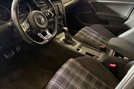 VW Golf 153.000 km 15.000 &euro; Hattingen 45525