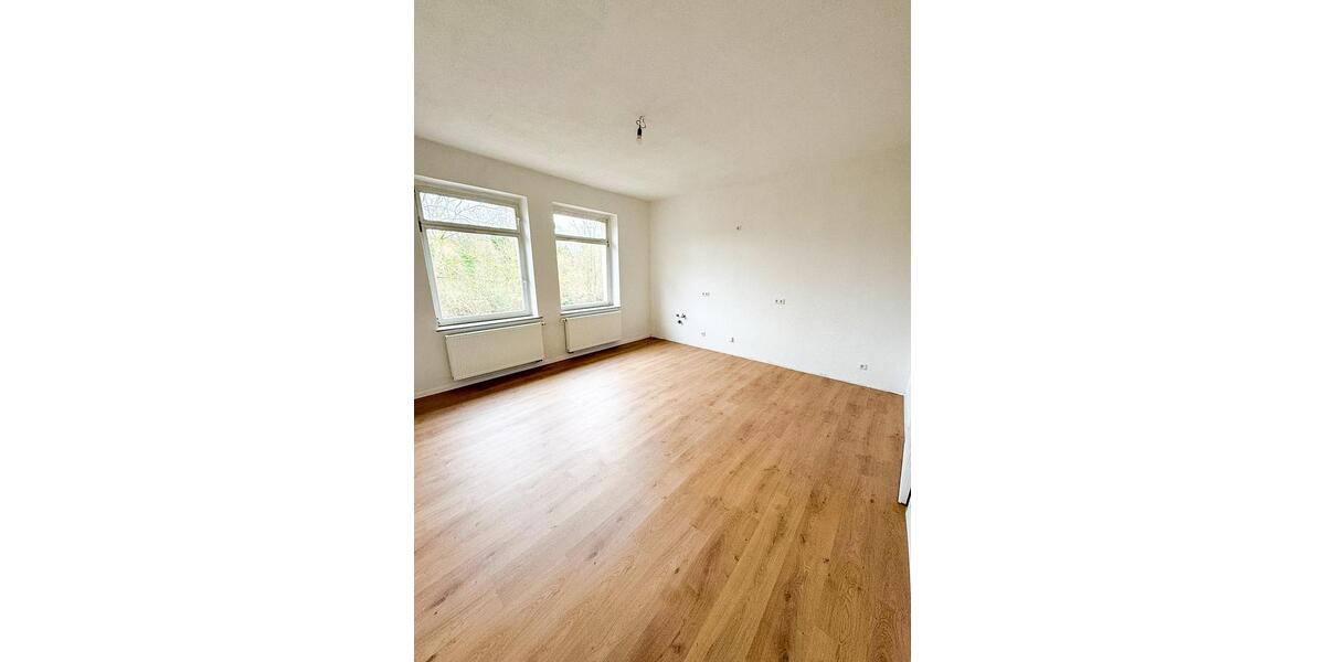 Etagenwohnung Bottrop Ebel - 2.5 Zimmer, 85 m&sup2;, 600&euro; | Angebot:24849643