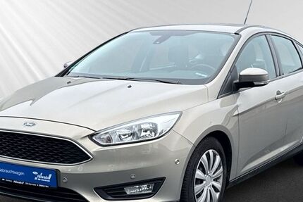 Ford Focus 70.200 km 8.990 &euro; Oberhausen - Sterkrade 46145