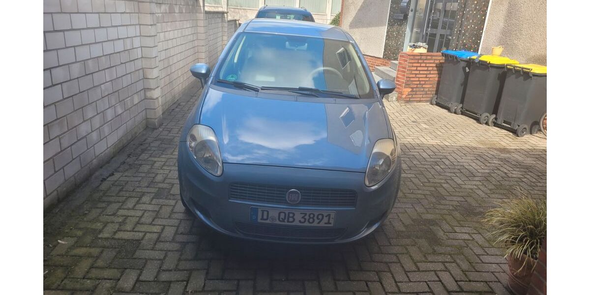 Fiat Grande Punto 105.000 km 1.290 &euro; Bottrop 46236