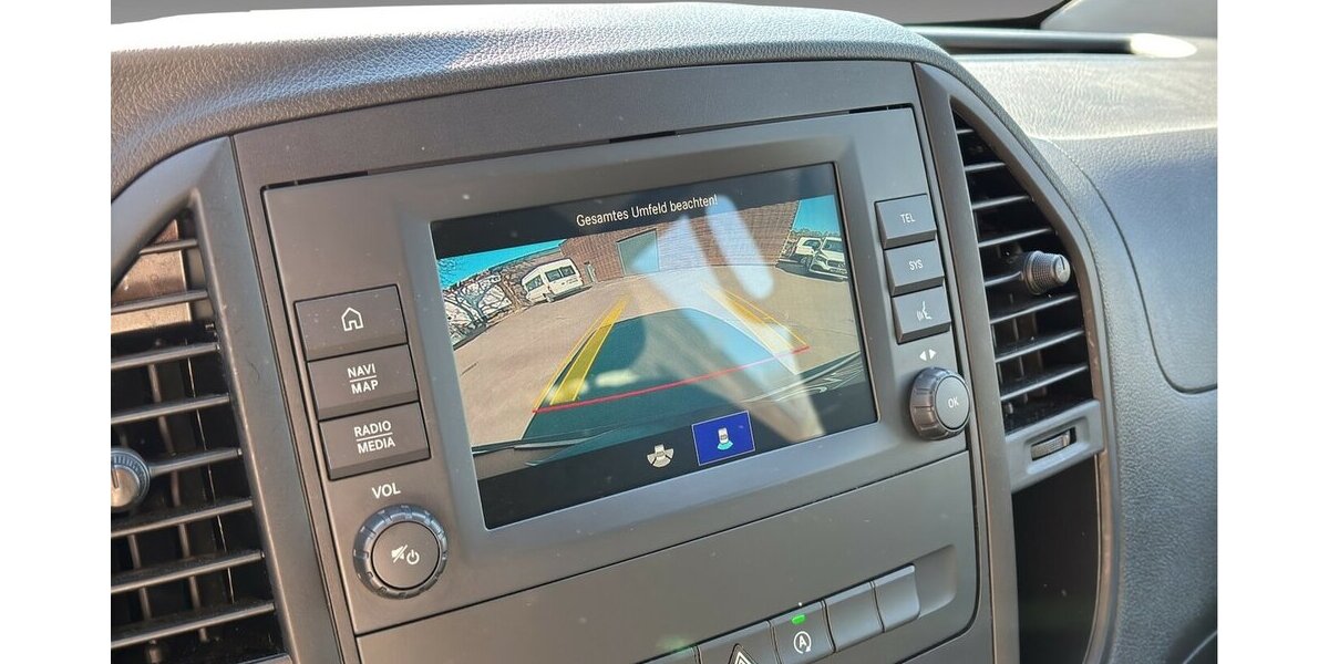 Mercedes-Benz Vito Pro 114 CDI lang Tourer Kamera Autom Navi 128.382 km 25.900 &euro; Wuppertal 42327