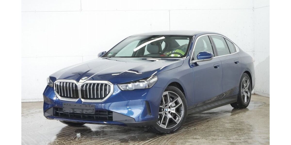BMW 540 28.048 km 63.840 &euro; Bochum 44809