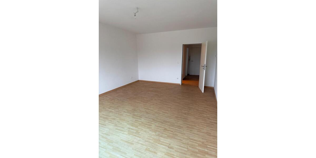 Etagenwohnung Essen Stadtbezirk V - 3 Zimmer, 67 m&sup2;, 670&euro; | Angebot:25439769