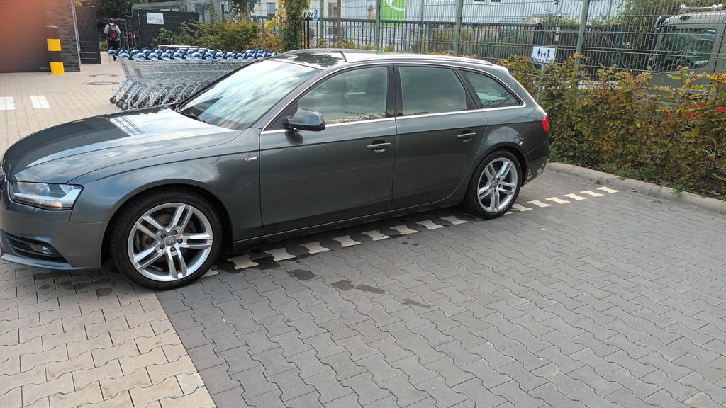 Audi A4 257.500 km 10.000 &euro; Wuppertal 42109